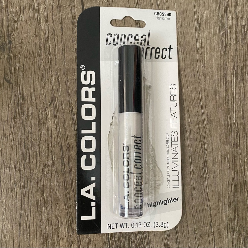 L.A. COLORS Conceal Correct Highlighter CBCS390 Smooth Coverage 0.13oz Set of 3 - Picture 2 of 3